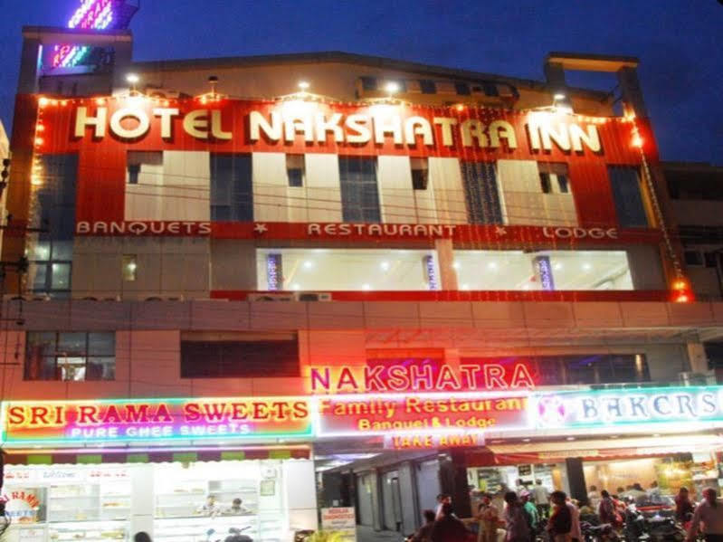 Oyo 13494 Hotel Nakshatra Inn Haidarábád Kültér fotó
